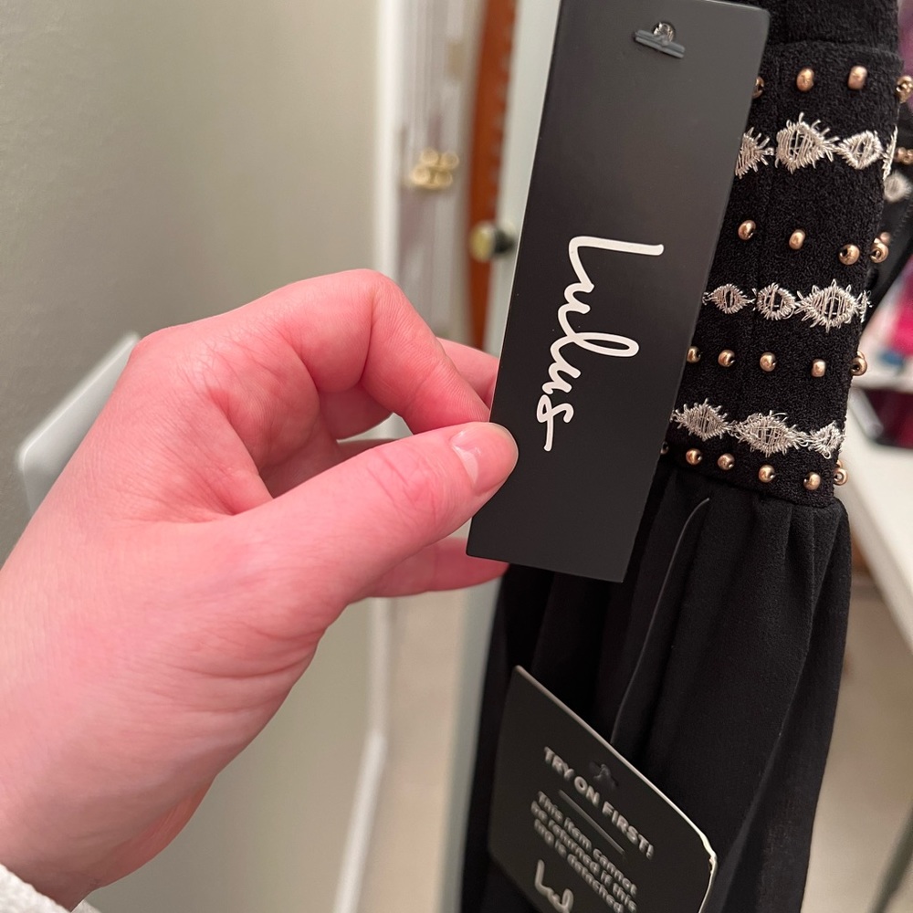 NWT Lulu’s Glamorous Gala Black Embroidered Maxi Dress - Picture 7 of 11